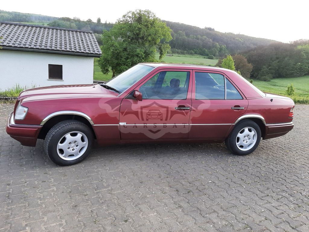 Mercedes-Benz 250 1994