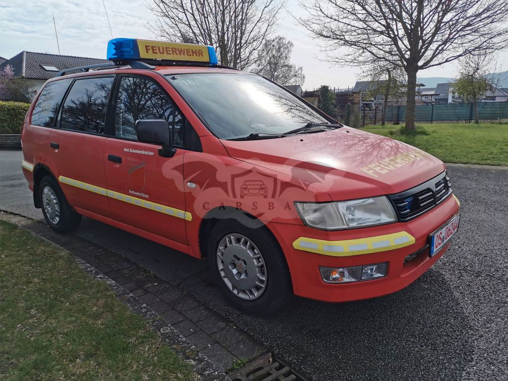 Mitsubishi Space Wagon 2002