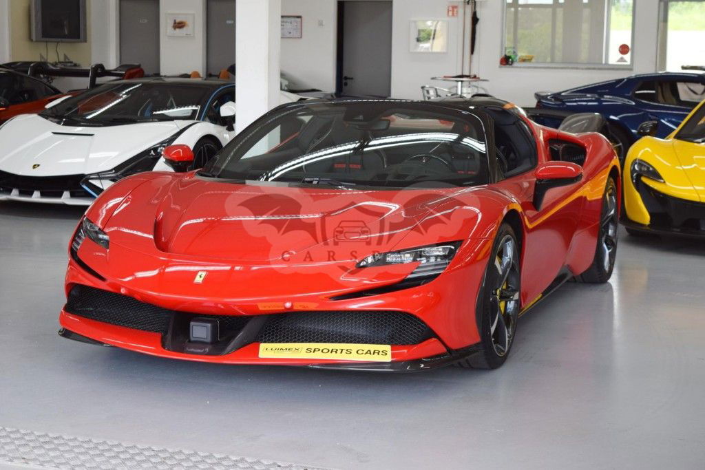 Ferrari SF90 2024