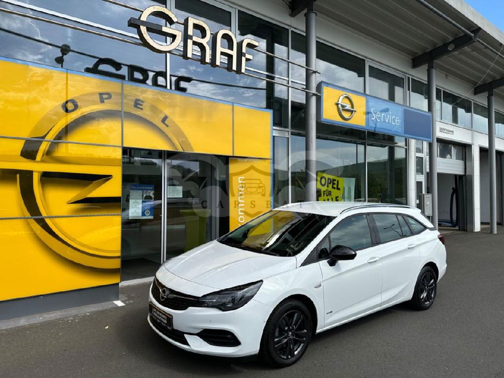 Opel Astra 2022