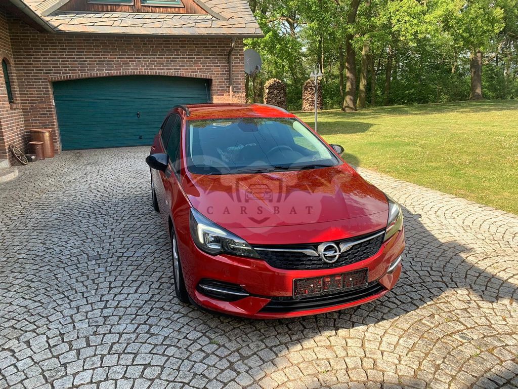 Opel Astra 2021