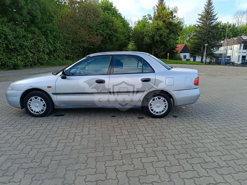 Mitsubishi Carisma 1999