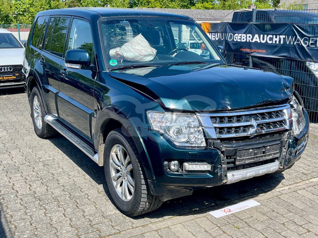 Mitsubishi Pajero 2016