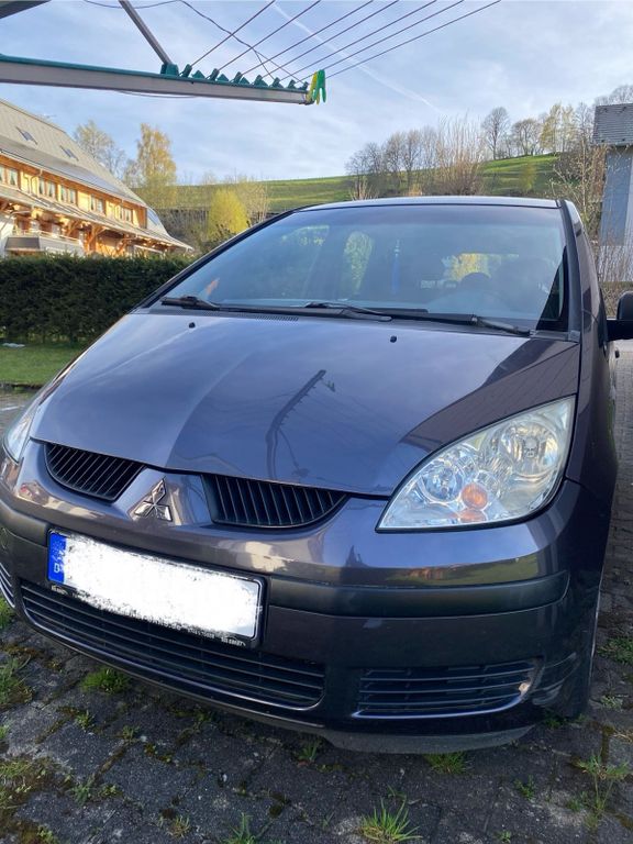 Mitsubishi Colt 2004