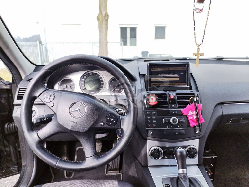 Mercedes-Benz 350 2008