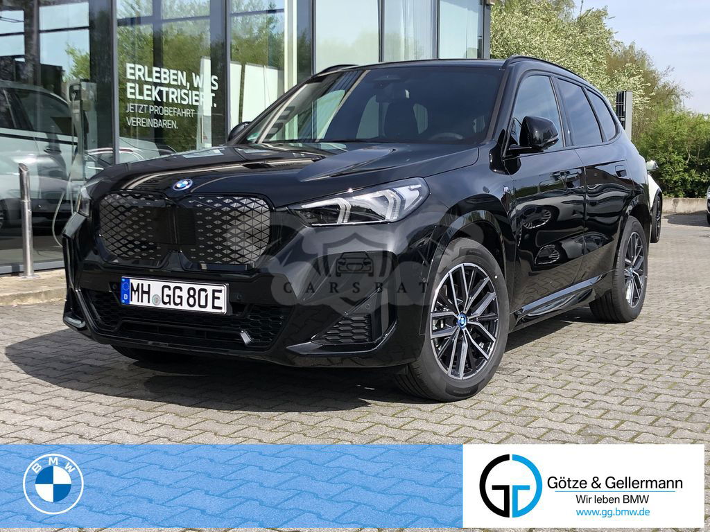 BMW iX1 2023
