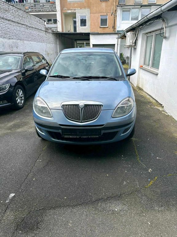 Lancia Ypsilon 2006