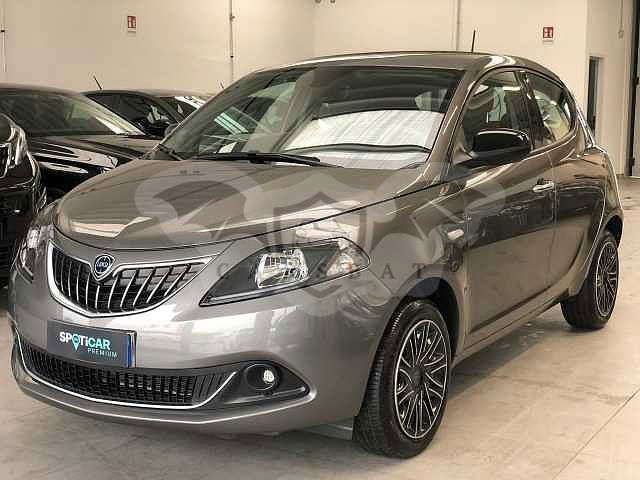 Lancia Ypsilon 2023