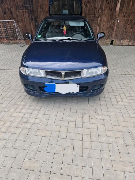 Mitsubishi Carisma 1997