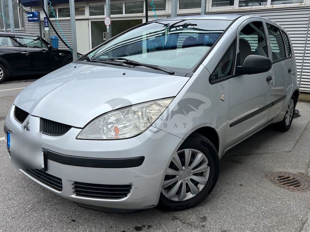 Mitsubishi Colt 2004