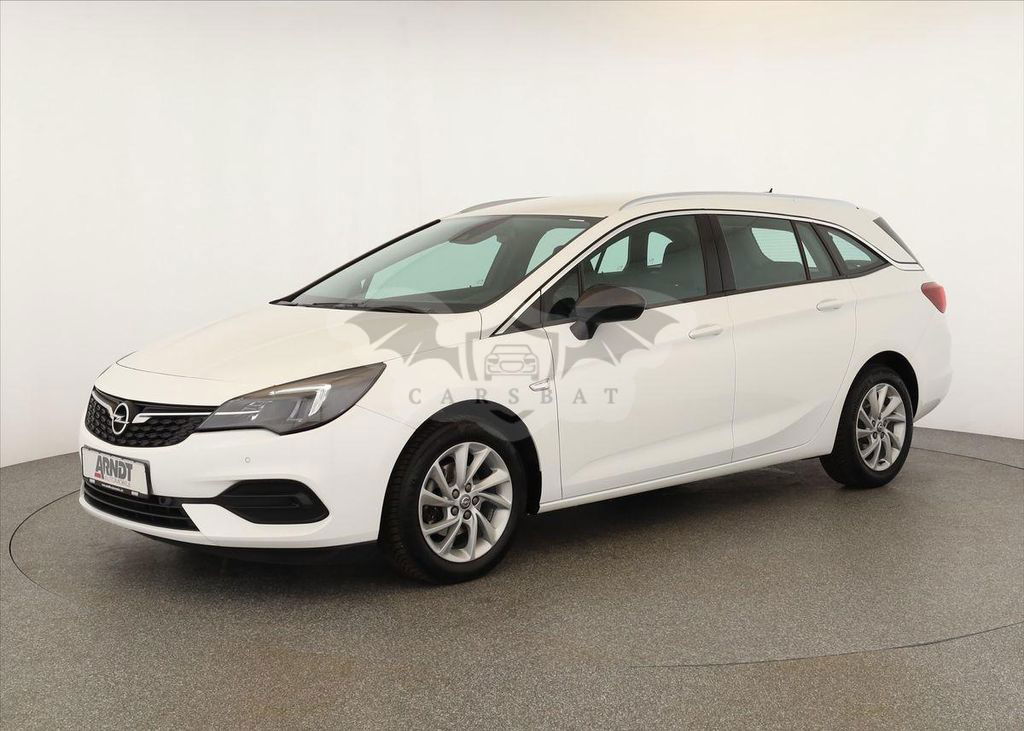 Opel Astra 2022