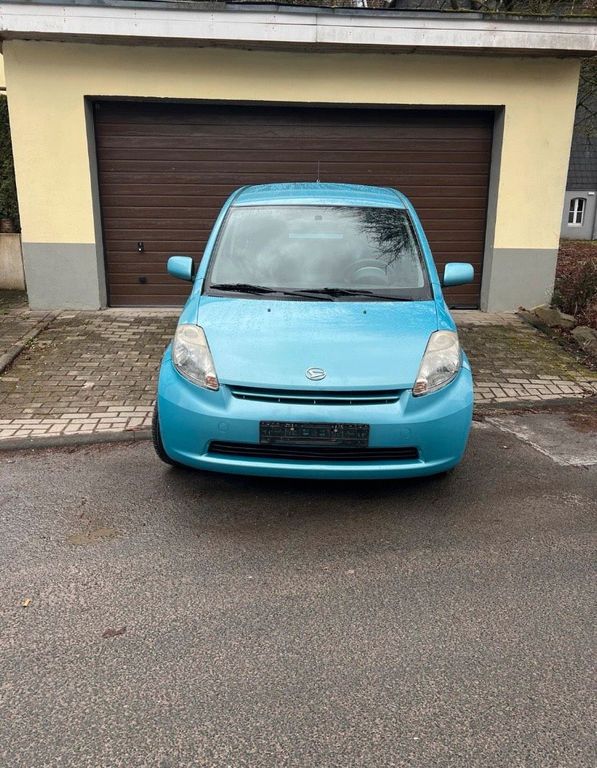 Daihatsu Sirion 2005