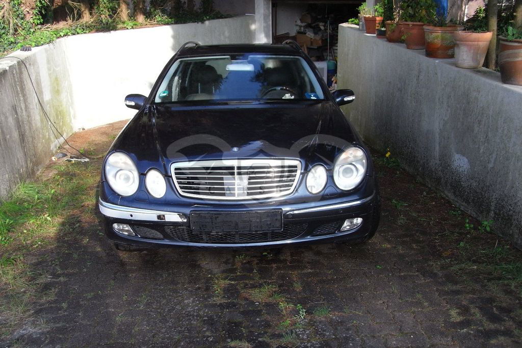 Mercedes-Benz CE 200 2003