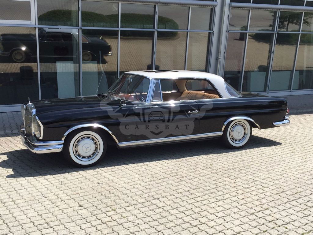 Mercedes-Benz E 220 1961