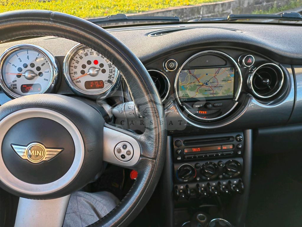 Mini One 2005