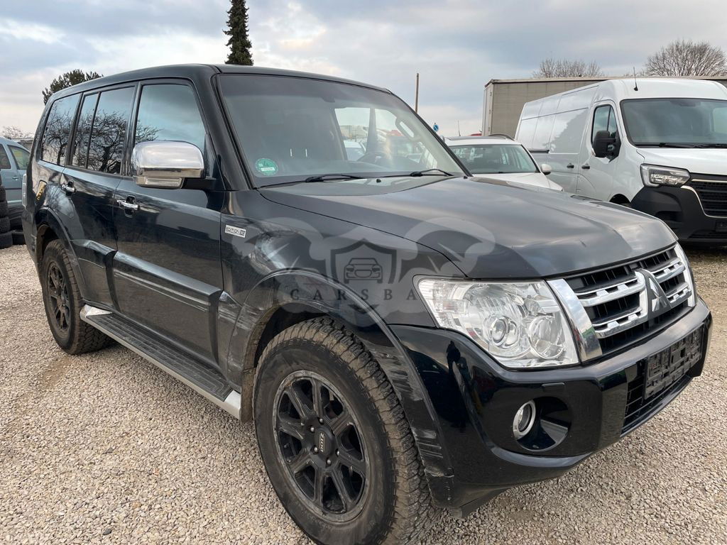 Mitsubishi Pajero 2013