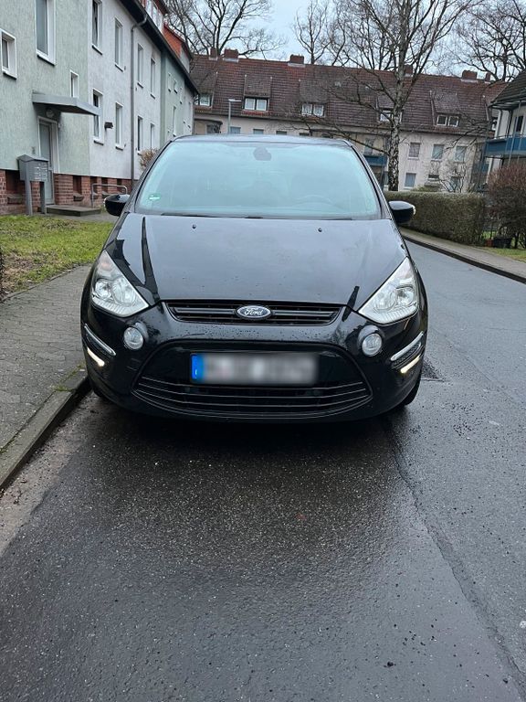 Ford S-Max 2012