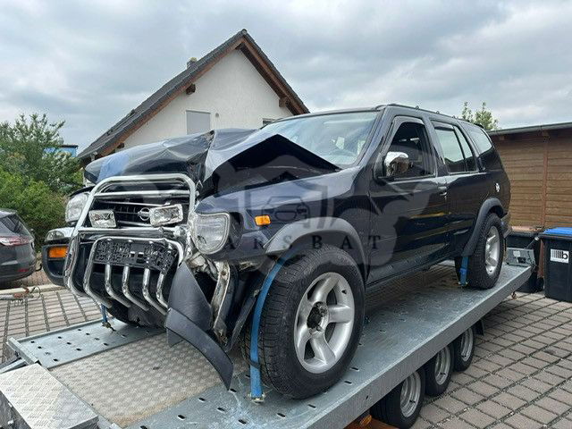 Nissan Pathfinder 1998