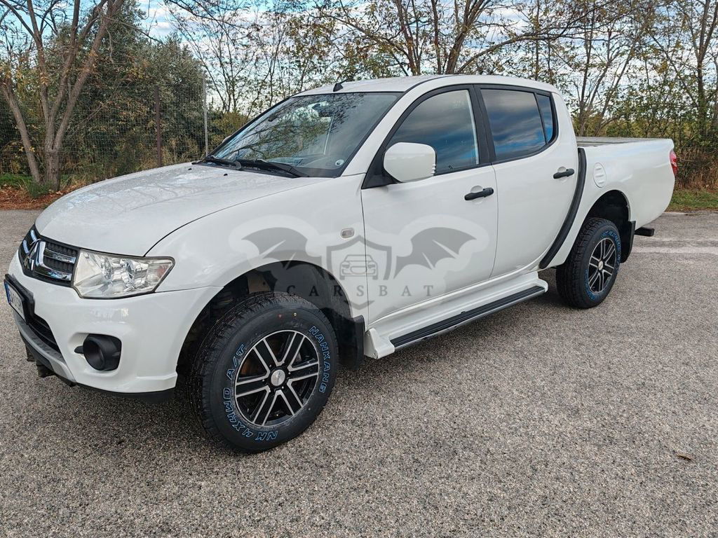 Mitsubishi L200 2014