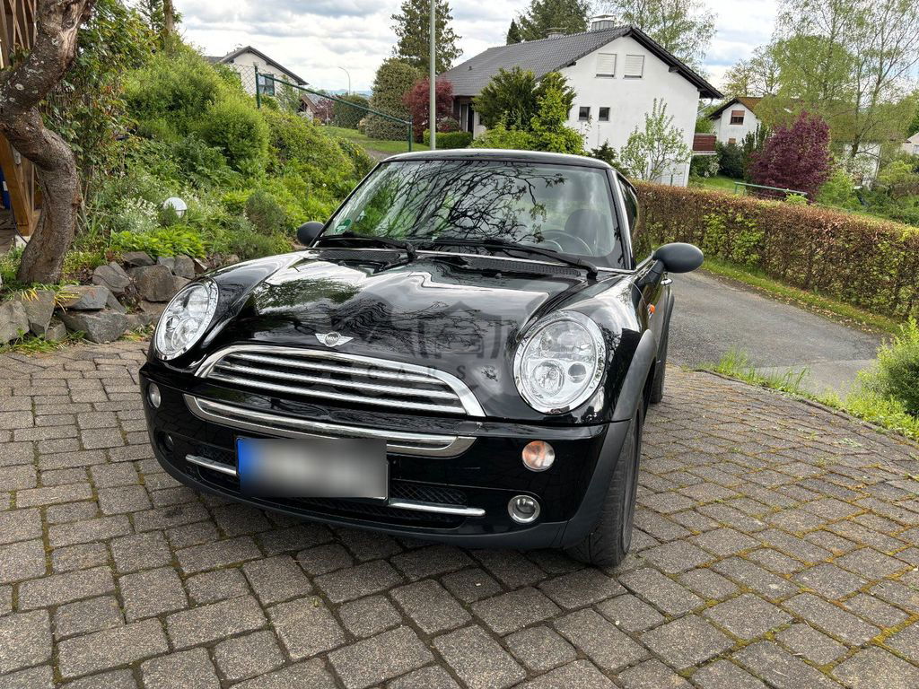 Mini One 2004
