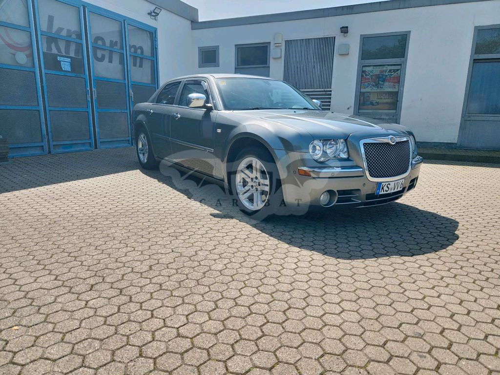 Chrysler 300C 2010