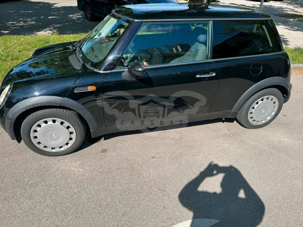 Mini One 2004