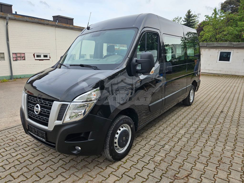 Nissan NV400 2015