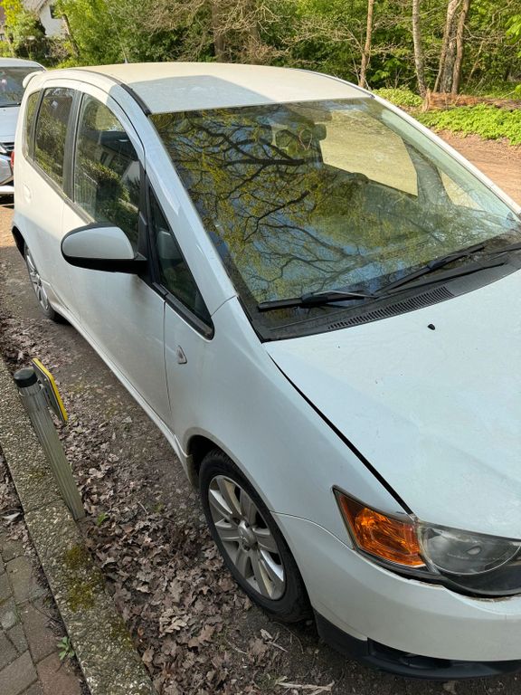 Mitsubishi Colt 2012