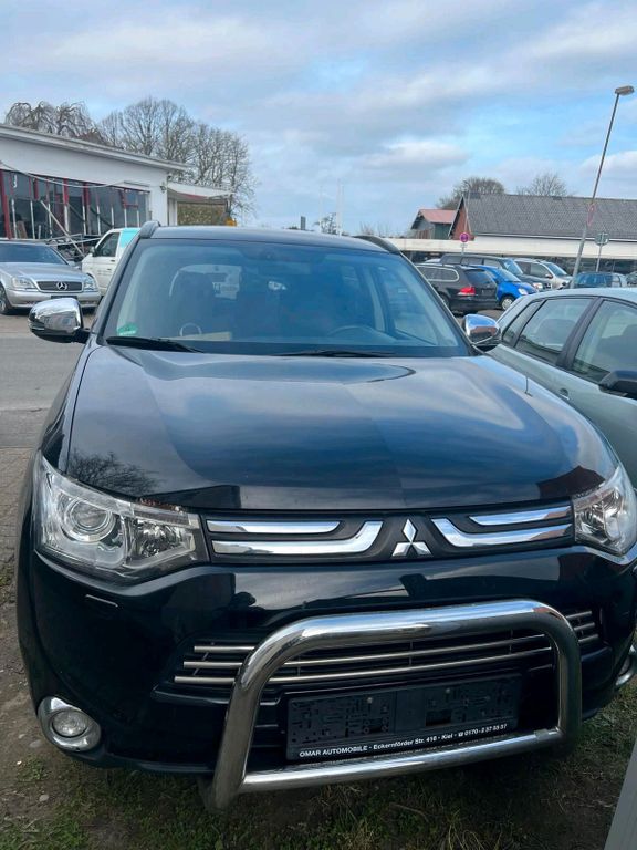 Mitsubishi Outlander 2013