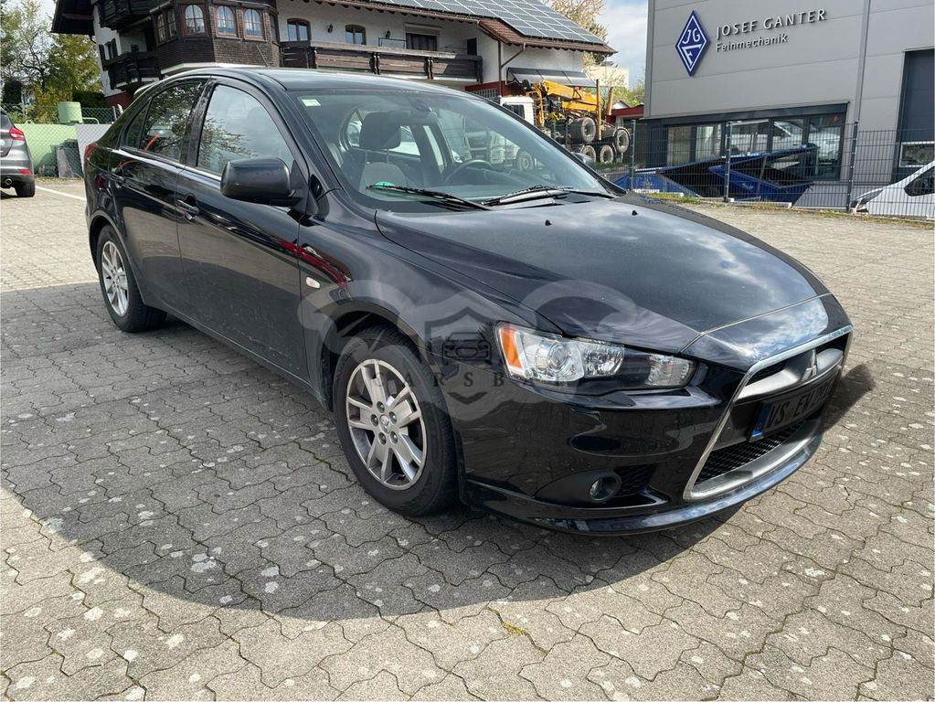 Mitsubishi Lancer 2011