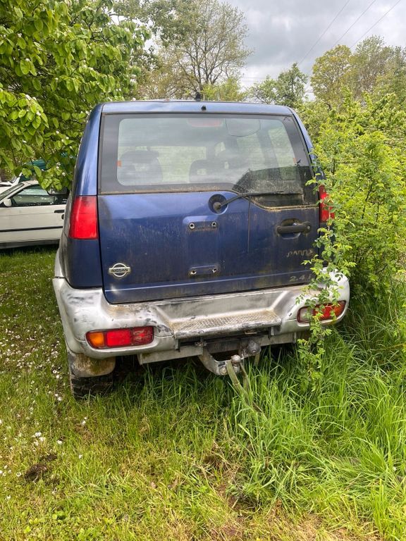 Nissan Terrano 1999