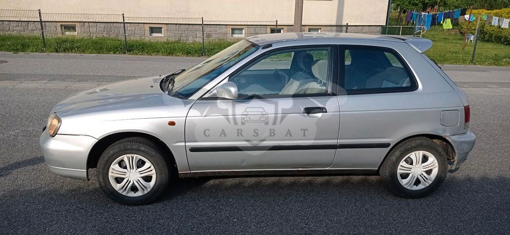 Suzuki Baleno (Esteem) 2000