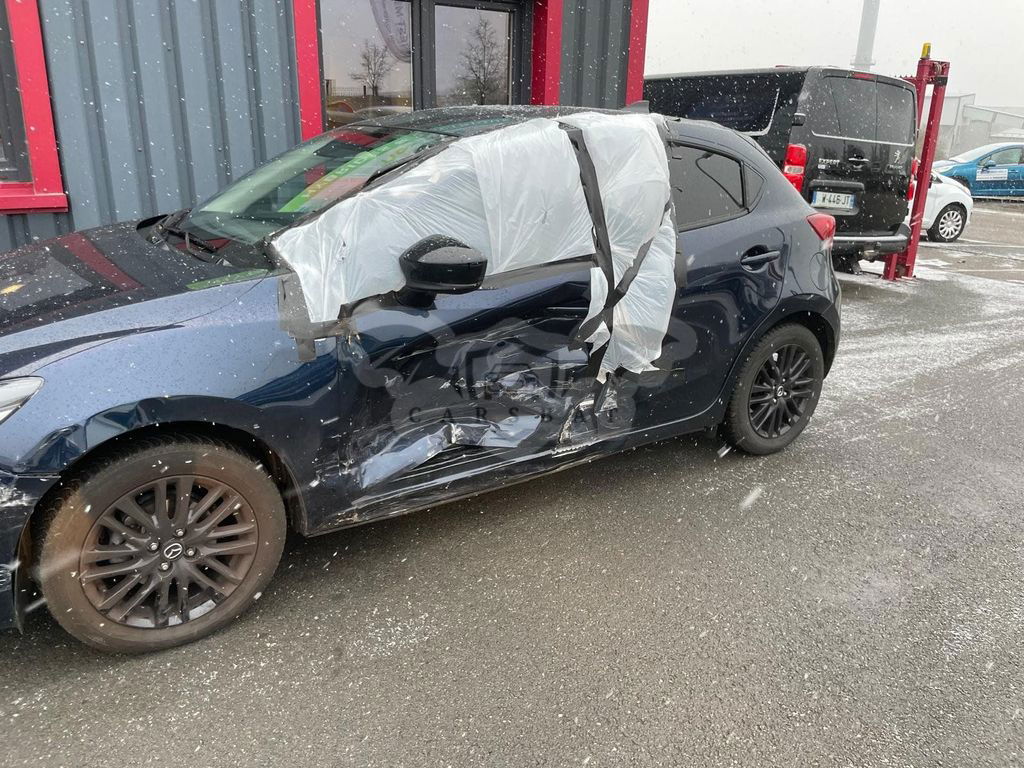 Mazda 2 2022