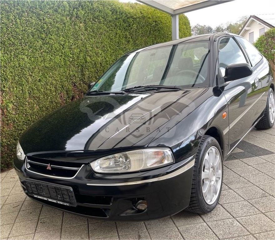 Mitsubishi Colt 1999