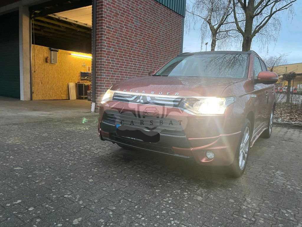 Mitsubishi Outlander 2013