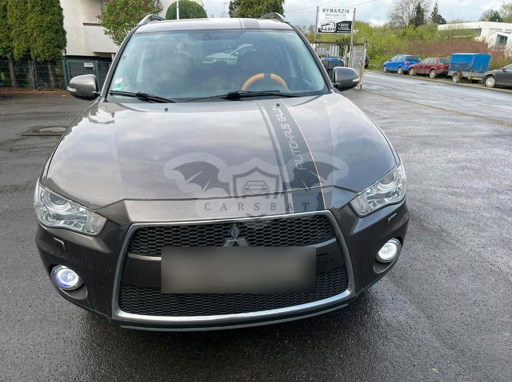 Mitsubishi Outlander 2012