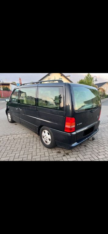 Mercedes-Benz V 230 1997