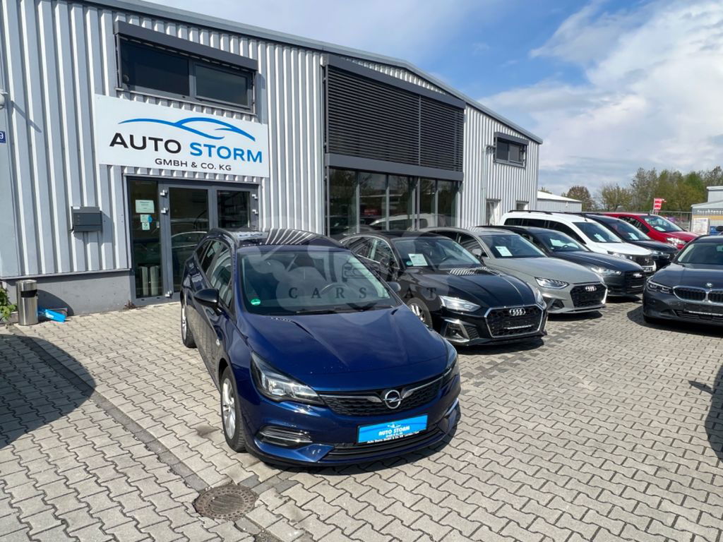 Opel Astra 2021