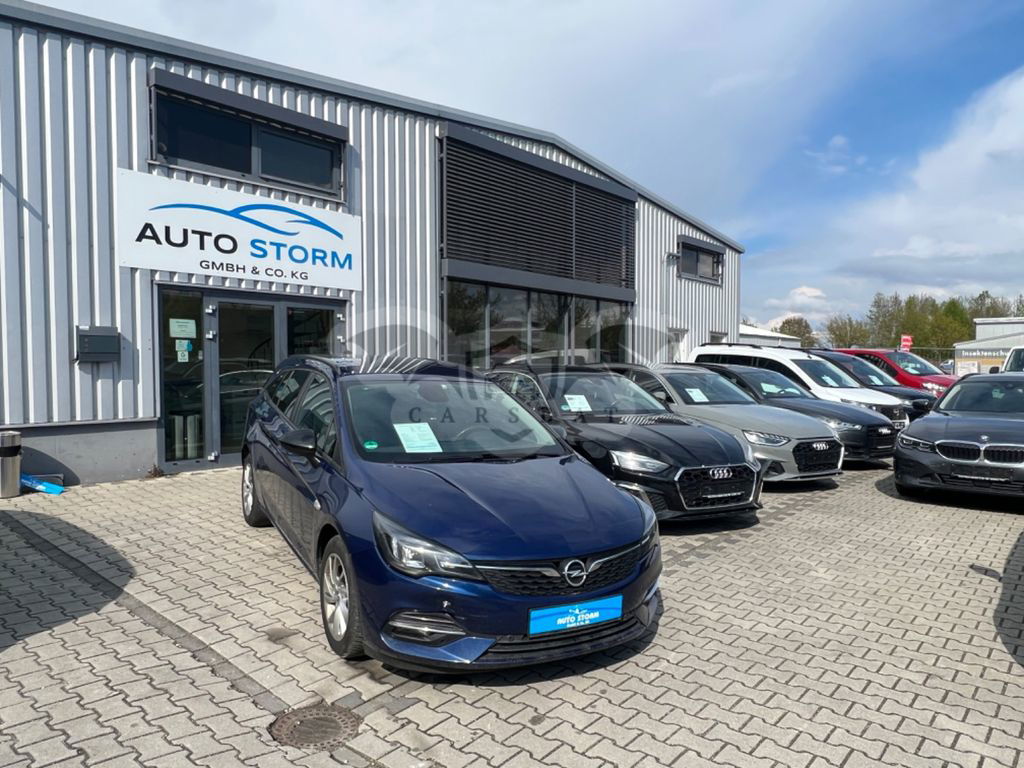 Opel Astra 2021