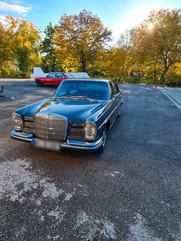 Mercedes-Benz 250 1966