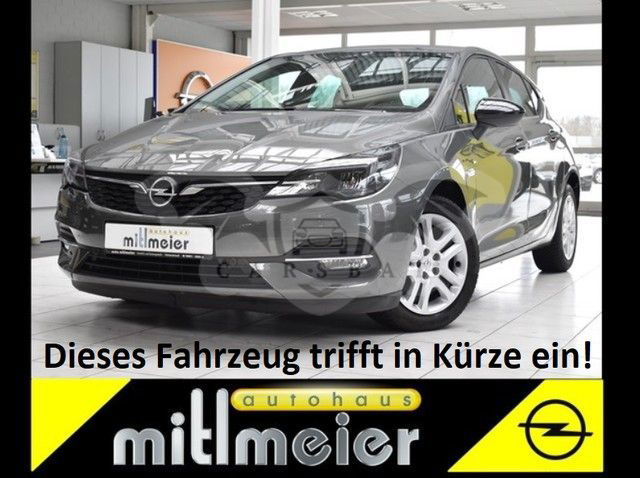 Opel Astra 2021