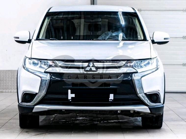 Mitsubishi Outlander 2016