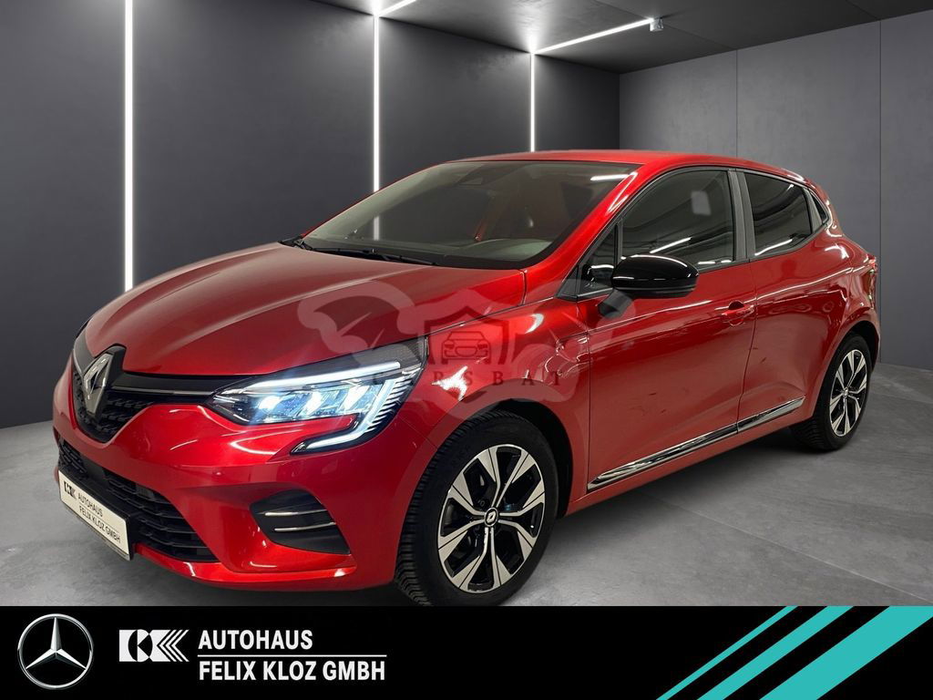 Renault Clio 2023