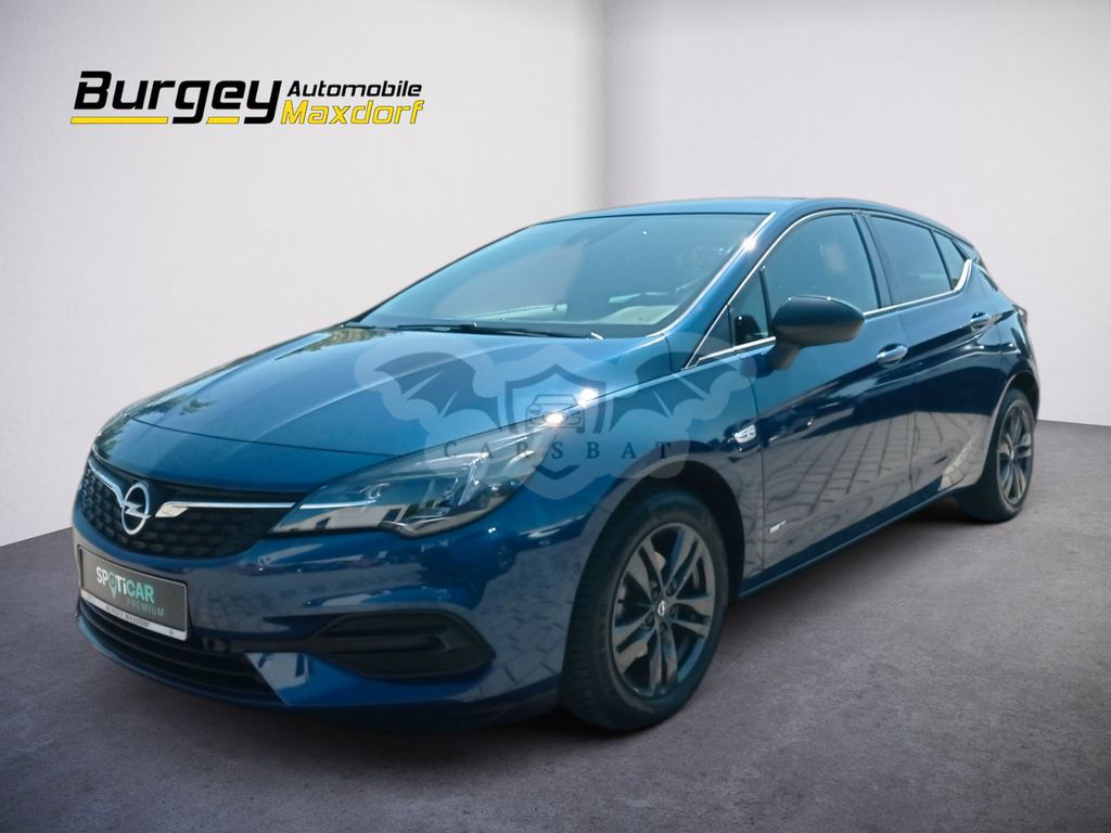 Opel Astra 2021
