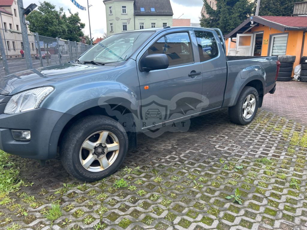 Isuzu D-Max 2013