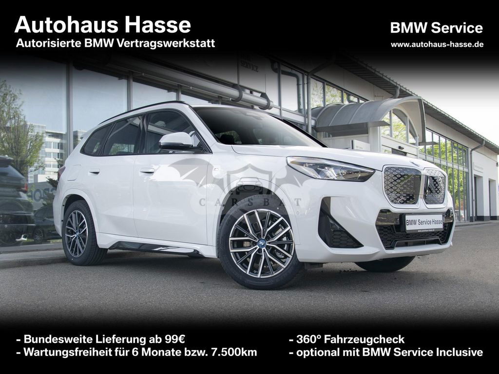 BMW iX1 2024