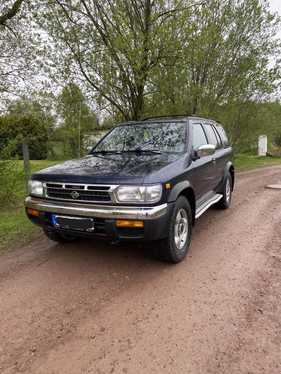 Nissan Pathfinder 1998