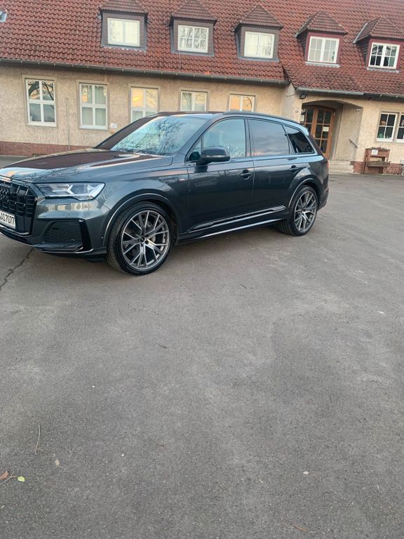 Audi Q7 2022