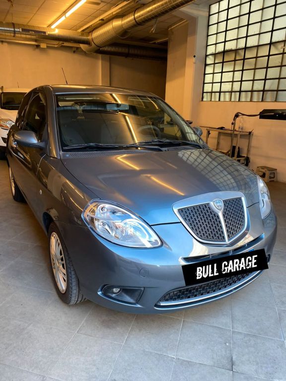 Lancia Ypsilon 2009
