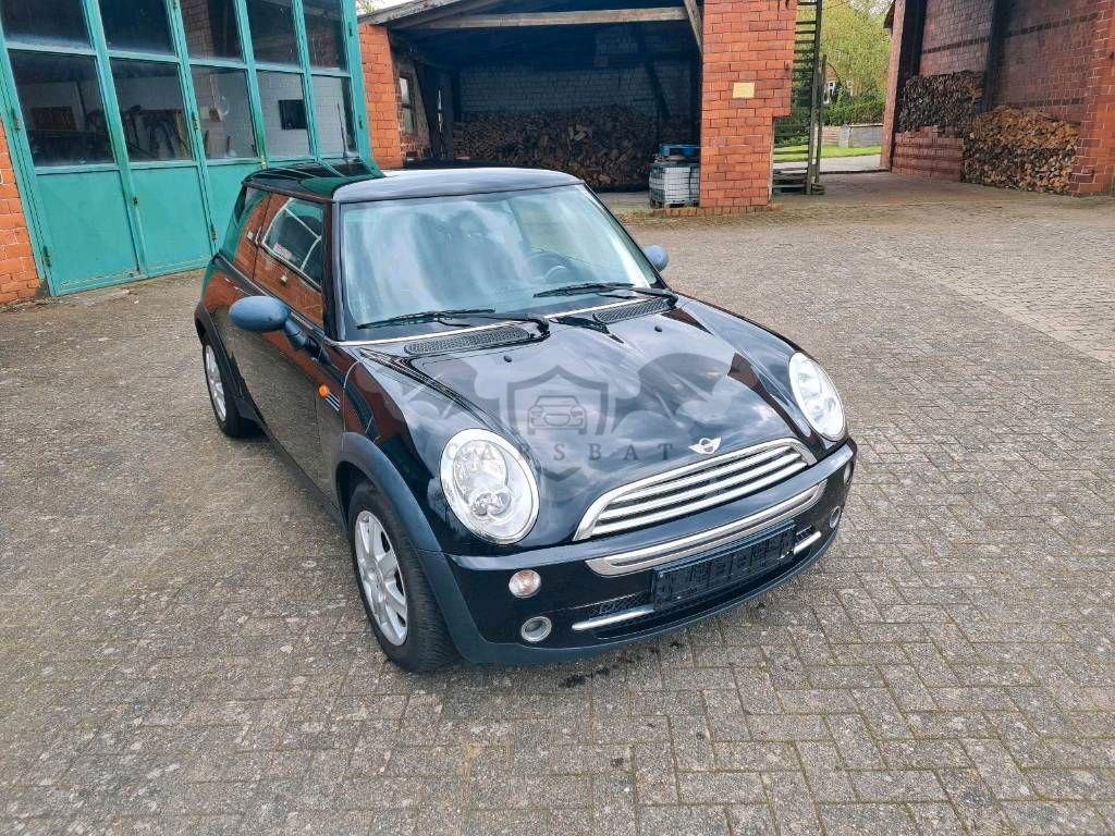 Mini One 2004